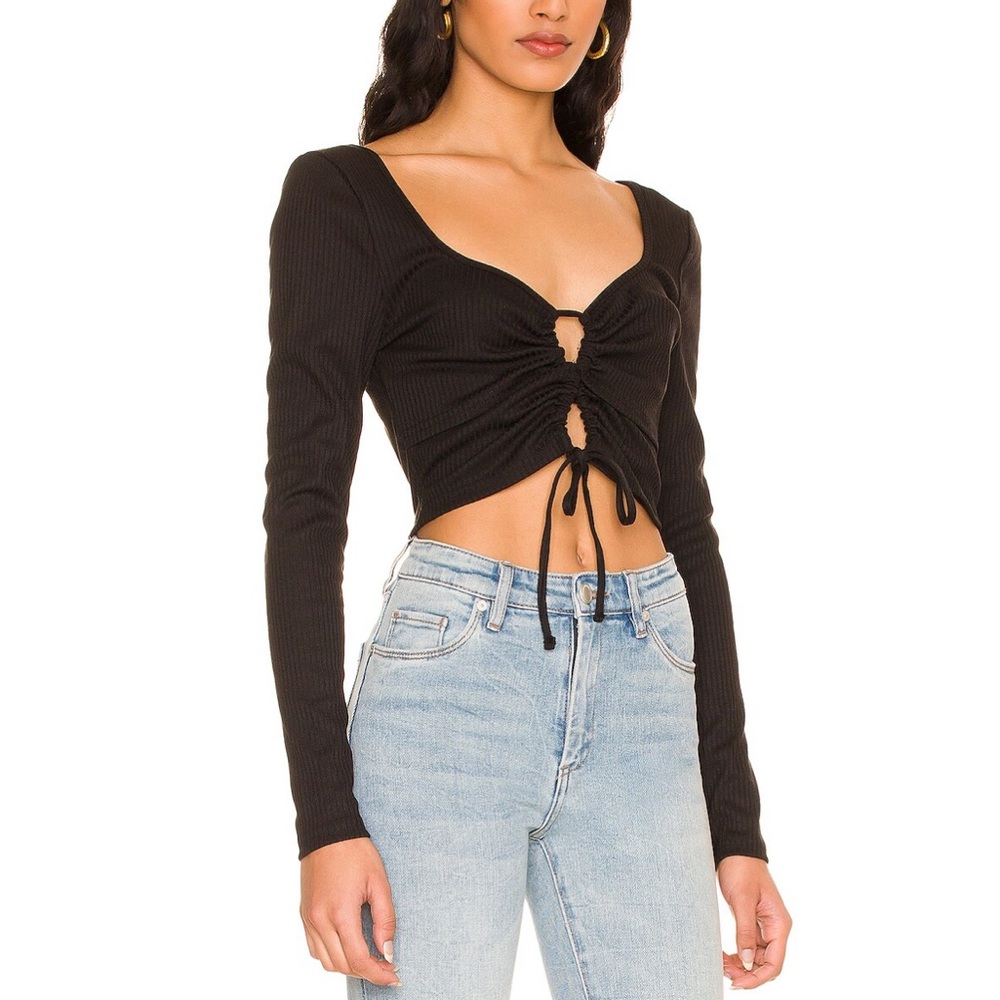 Minkpink black top